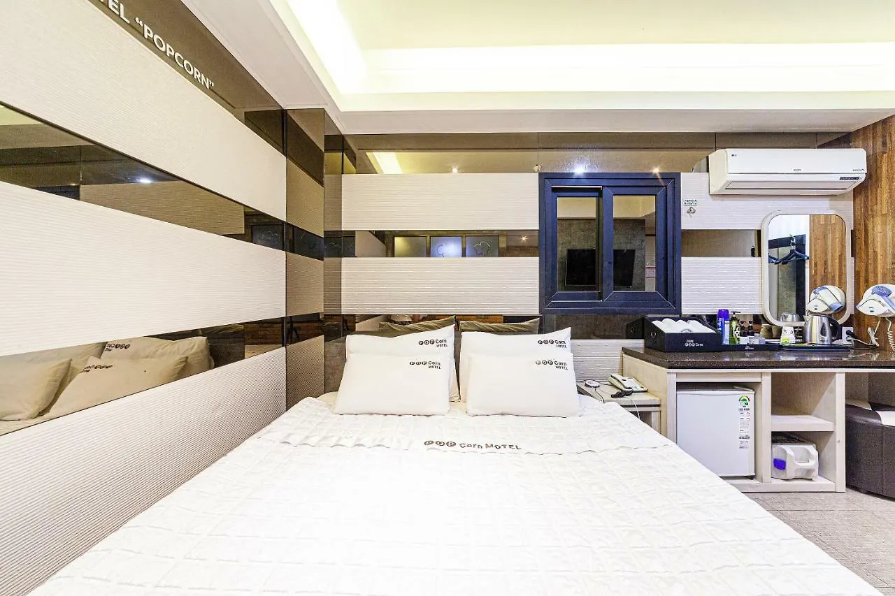 Busan Station Popcorn Hotel