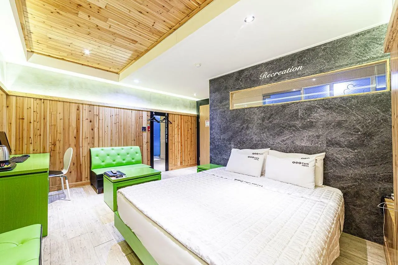 Busan Station Popcorn Hotel