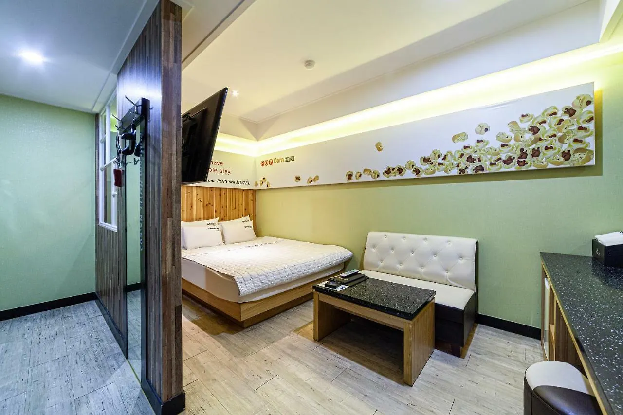 Busan Station Popcorn Hotel